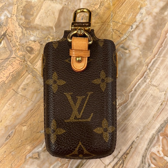 Louis Vuitton Monogram Etui TelePhone International PM - Picture 2 of 8